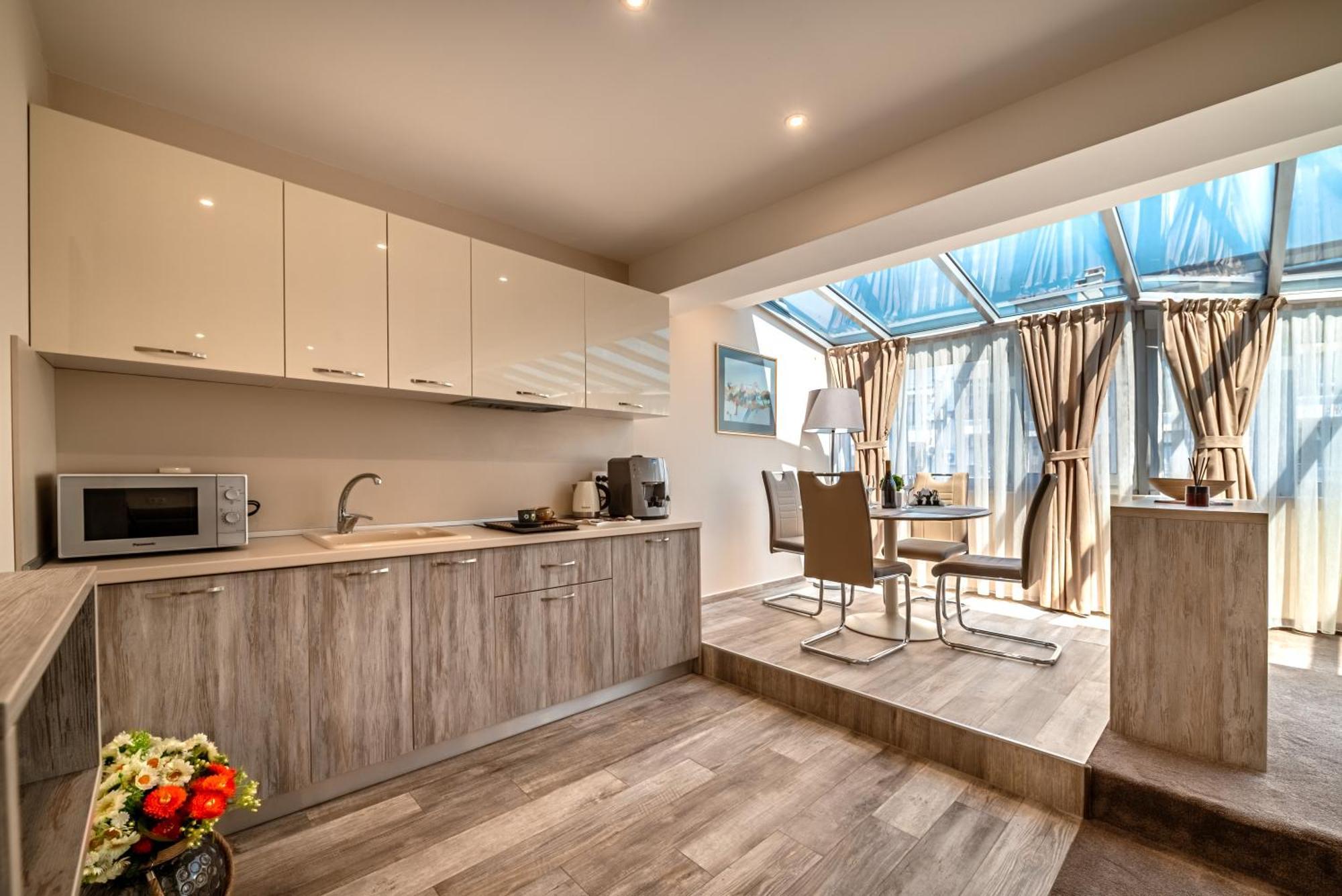 Cityscape Luxury Suites Plovdiv Exteriér fotografie